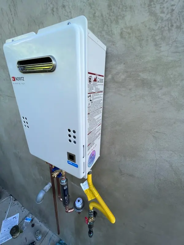 Tankless water heater installation for Boulevard Forest homes